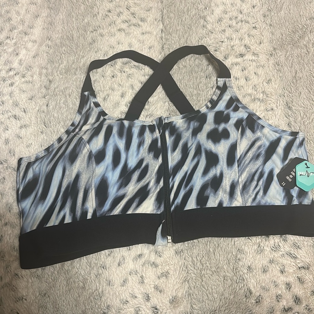 Sports bra